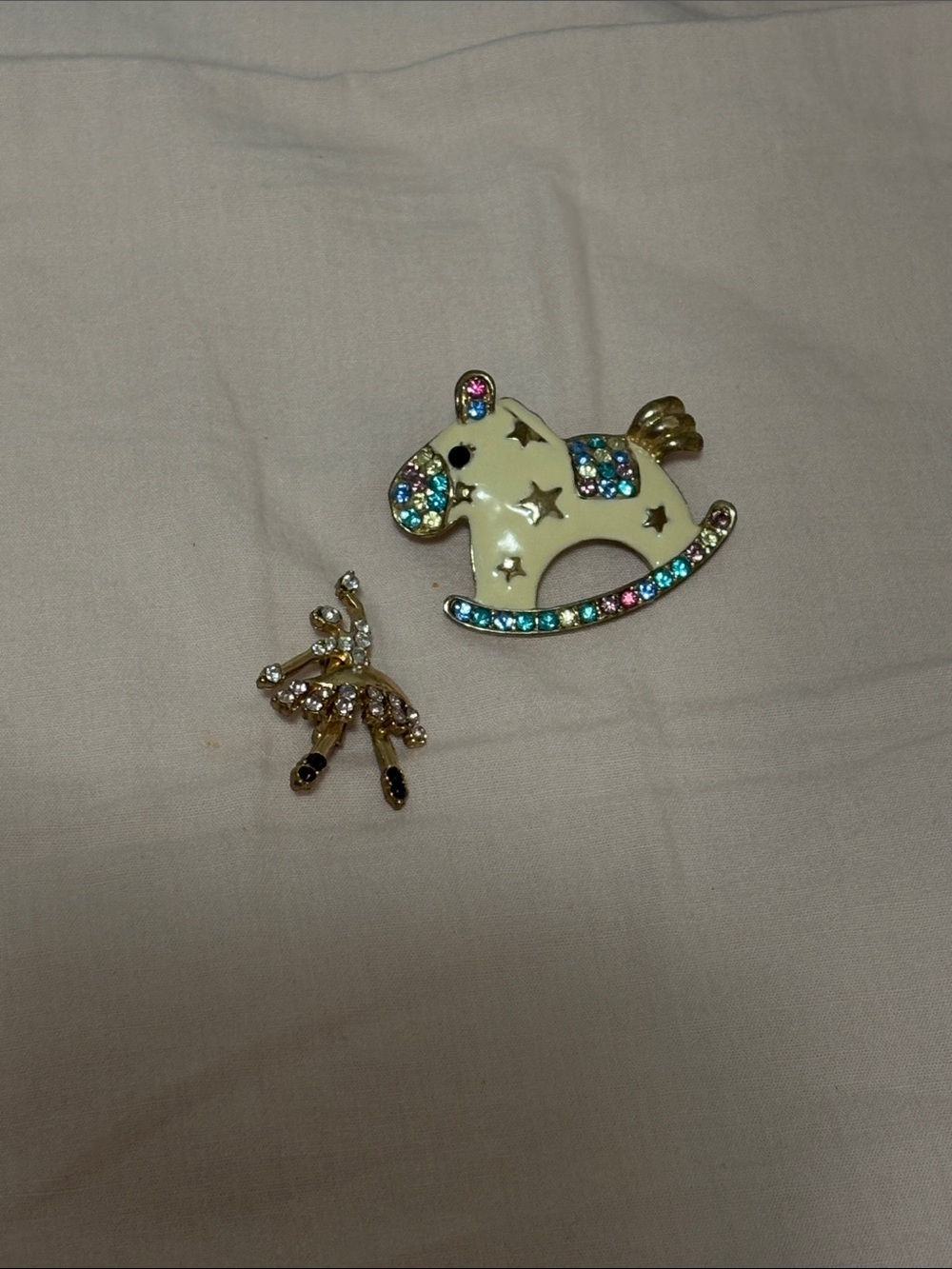 Cream Enamel Rocking Horse Brooch with Multicolor Rhinestones - Kids Accessories